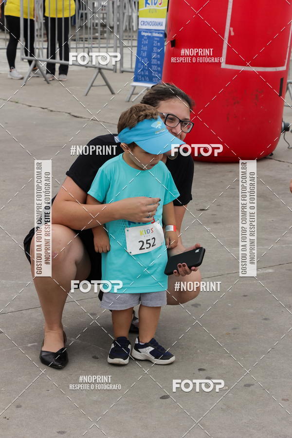 Buy your photos of the eventMeia Maratona de Niter�i- Kids Run on Fotop