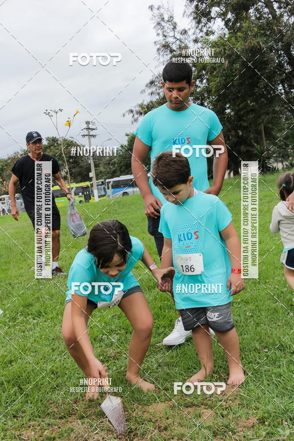 Buy your photos of the eventMeia Maratona de Niter�i- Kids Run on Fotop