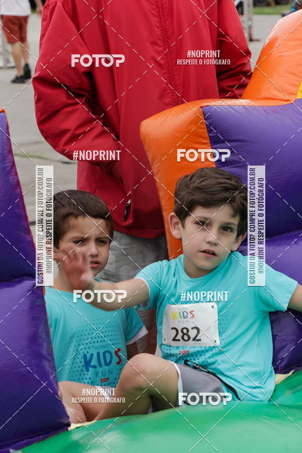 Buy your photos of the eventMeia Maratona de Niter�i- Kids Run on Fotop