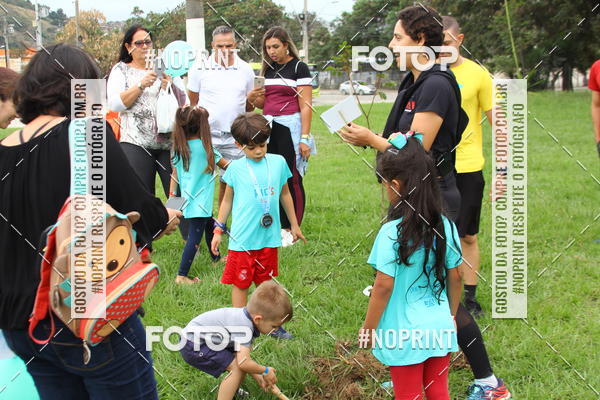 Buy your photos of the eventMeia Maratona de Niter�i- Kids Run on Fotop