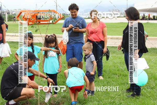 Buy your photos of the eventMeia Maratona de Niter�i- Kids Run on Fotop