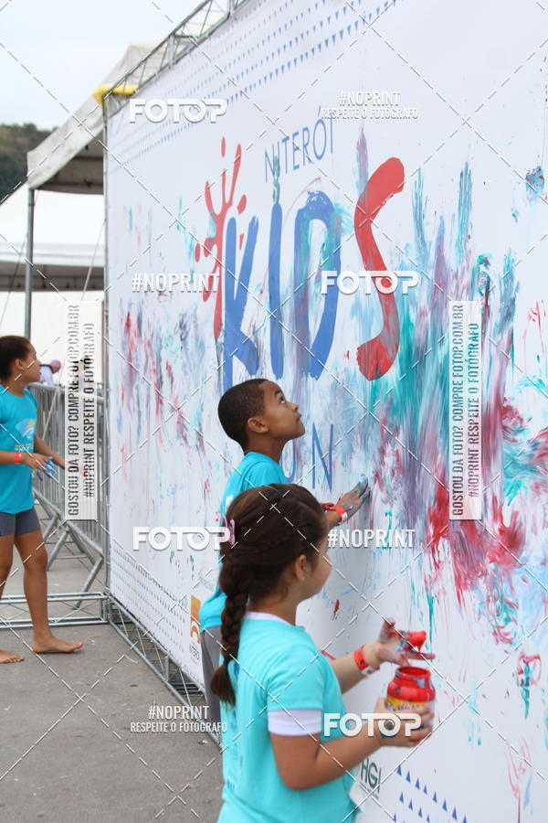 Buy your photos of the eventMeia Maratona de Niter�i- Kids Run on Fotop