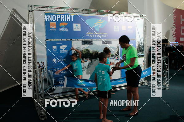 Buy your photos of the eventMeia Maratona de Niter�i- Kids Run on Fotop