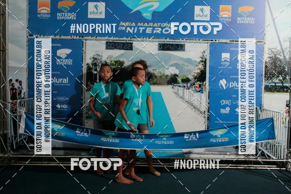 Buy your photos of the eventMeia Maratona de Niter�i- Kids Run on Fotop