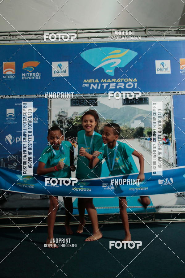 Buy your photos of the eventMeia Maratona de Niter�i- Kids Run on Fotop