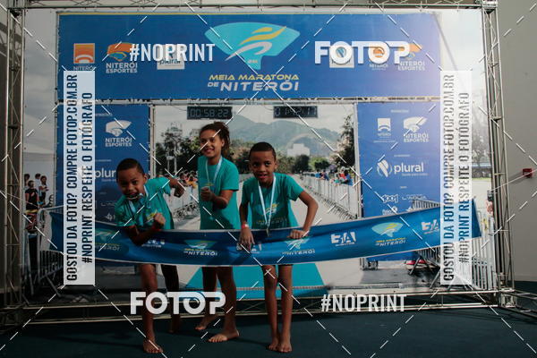 Buy your photos of the eventMeia Maratona de Niter�i- Kids Run on Fotop
