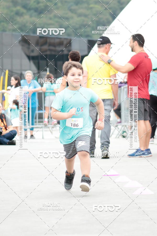 Buy your photos of the eventMeia Maratona de Niter�i- Kids Run on Fotop