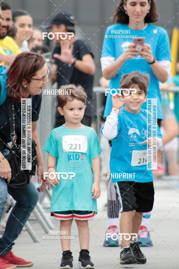 Buy your photos of the eventMeia Maratona de Niter�i- Kids Run on Fotop