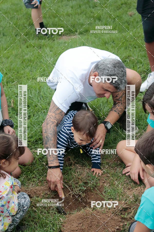 Buy your photos of the eventMeia Maratona de Niter�i- Kids Run on Fotop