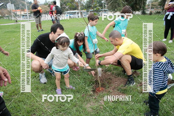 Buy your photos of the eventMeia Maratona de Niter�i- Kids Run on Fotop