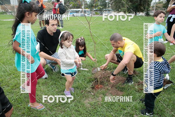 Buy your photos of the eventMeia Maratona de Niter�i- Kids Run on Fotop