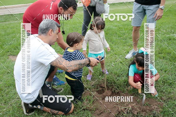 Buy your photos of the eventMeia Maratona de Niter�i- Kids Run on Fotop