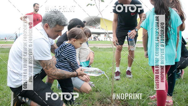 Buy your photos of the eventMeia Maratona de Niter�i- Kids Run on Fotop