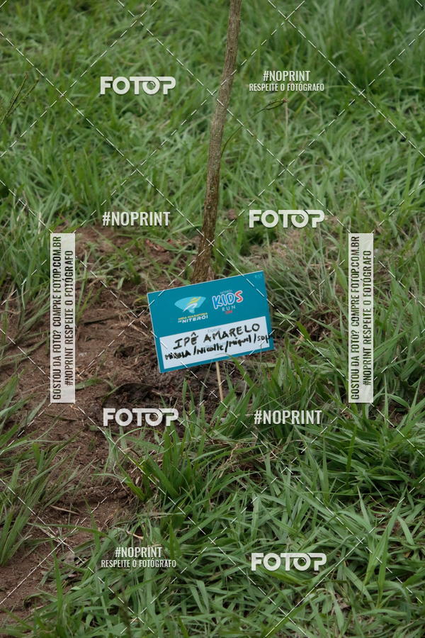 Buy your photos of the eventMeia Maratona de Niter�i- Kids Run on Fotop