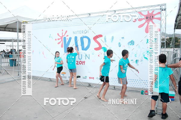 Buy your photos of the eventMeia Maratona de Niter�i- Kids Run on Fotop