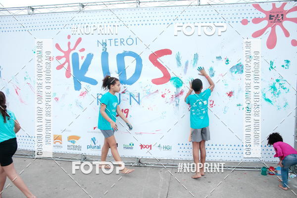 Buy your photos of the eventMeia Maratona de Niter�i- Kids Run on Fotop