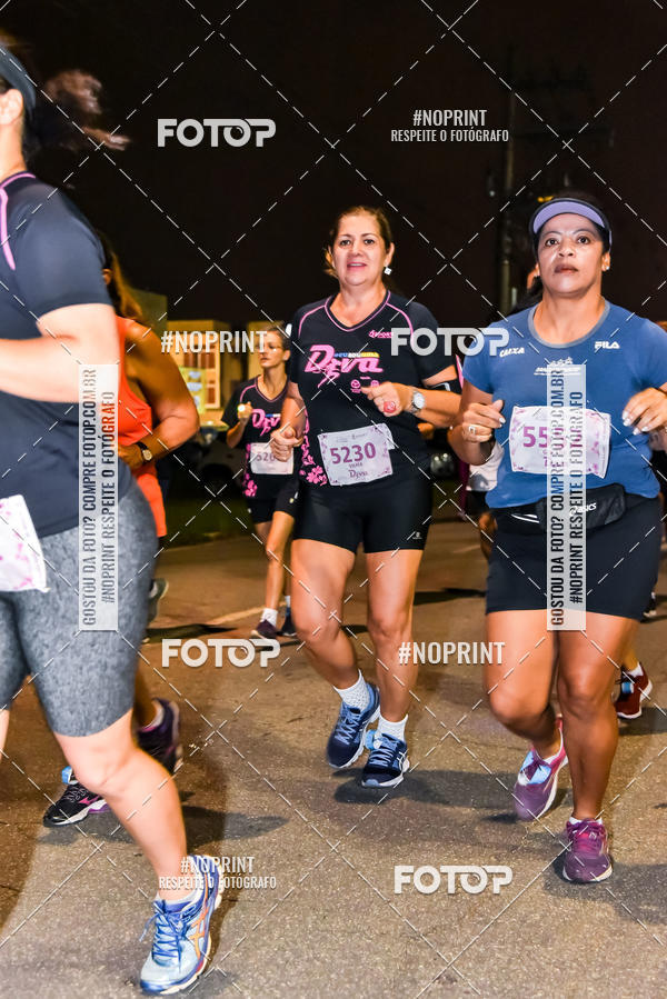 Buy your photos of the event3 CORRIDA DIVAS RUNNERS NIGHT EDITION on Fotop