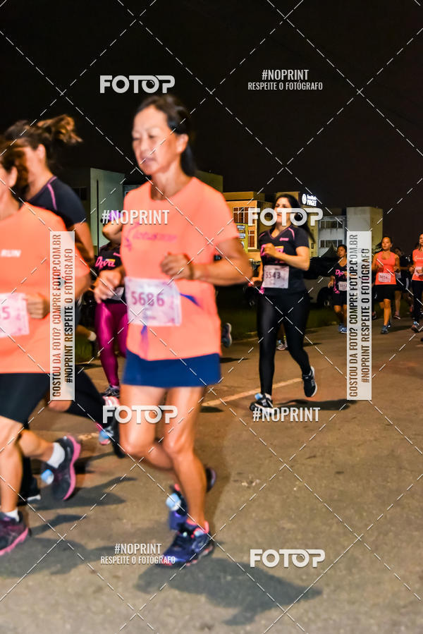 Buy your photos of the event3 CORRIDA DIVAS RUNNERS NIGHT EDITION on Fotop