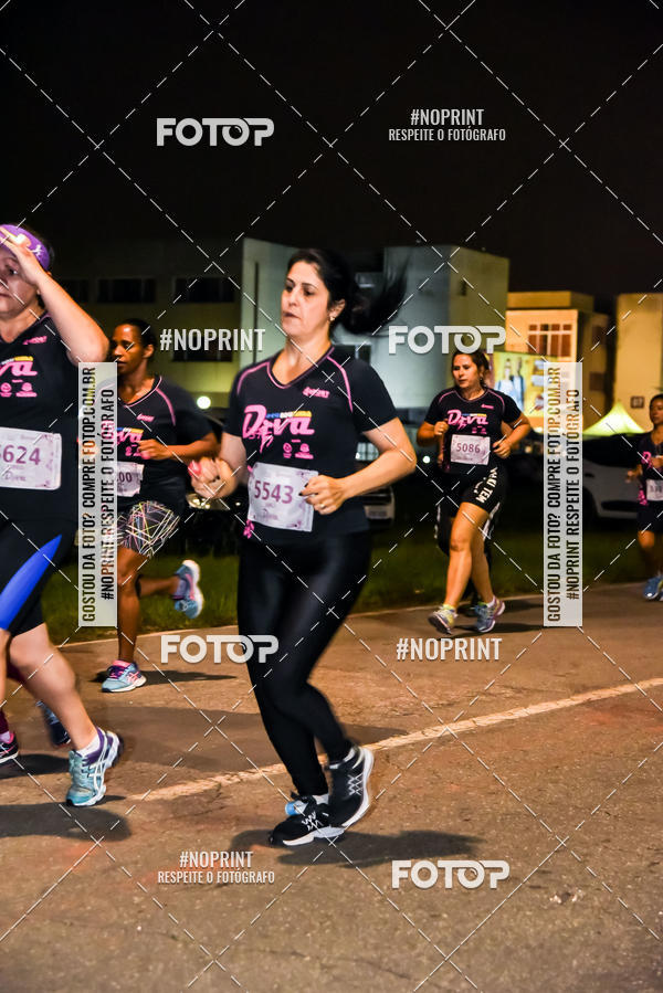 Buy your photos of the event3 CORRIDA DIVAS RUNNERS NIGHT EDITION on Fotop