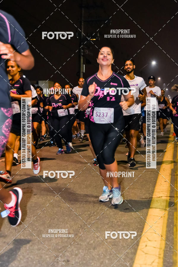 Buy your photos of the event3 CORRIDA DIVAS RUNNERS NIGHT EDITION on Fotop