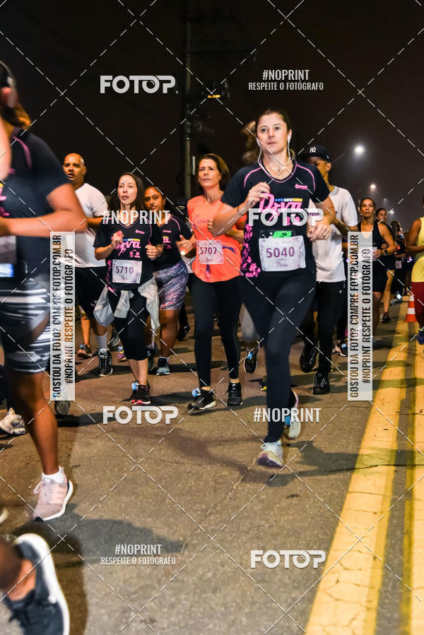 Buy your photos of the event3 CORRIDA DIVAS RUNNERS NIGHT EDITION on Fotop