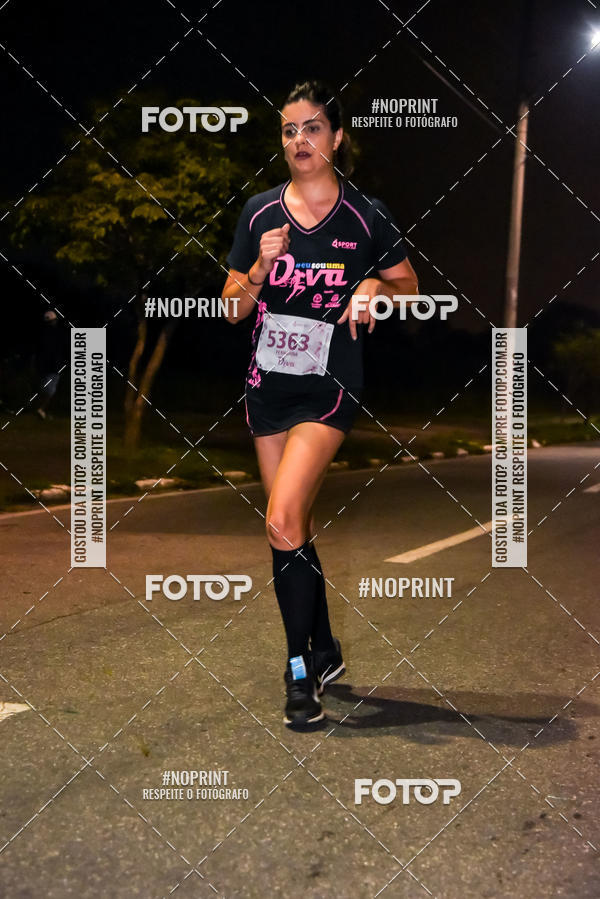 Buy your photos of the event3 CORRIDA DIVAS RUNNERS NIGHT EDITION on Fotop