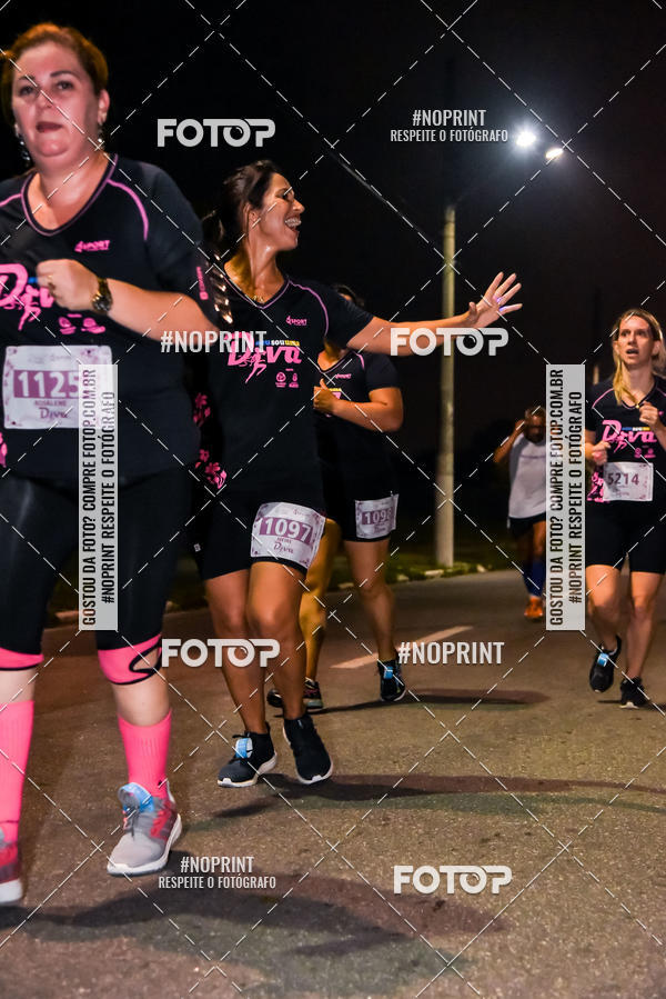 Buy your photos of the event3 CORRIDA DIVAS RUNNERS NIGHT EDITION on Fotop