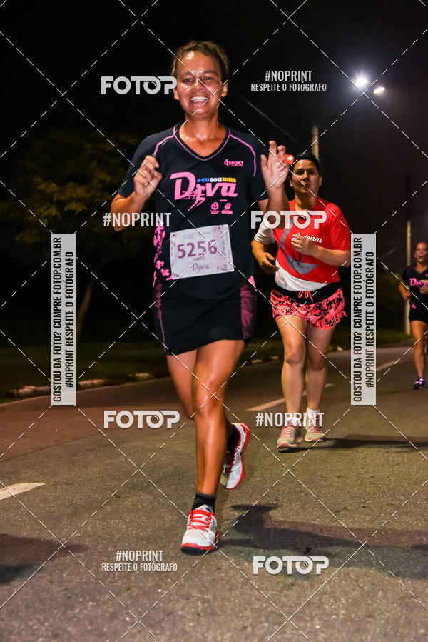 Buy your photos of the event3 CORRIDA DIVAS RUNNERS NIGHT EDITION on Fotop
