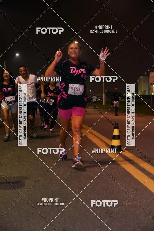 Buy your photos of the event3 CORRIDA DIVAS RUNNERS NIGHT EDITION on Fotop