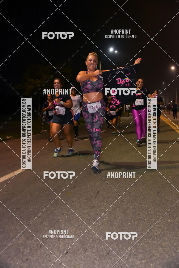 Buy your photos of the event3 CORRIDA DIVAS RUNNERS NIGHT EDITION on Fotop