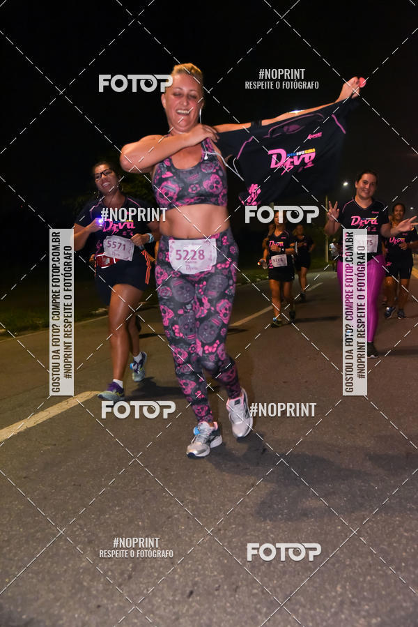 Buy your photos of the event3 CORRIDA DIVAS RUNNERS NIGHT EDITION on Fotop
