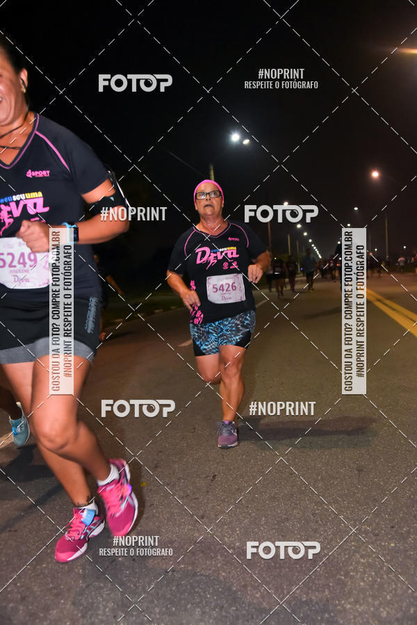 Buy your photos of the event3 CORRIDA DIVAS RUNNERS NIGHT EDITION on Fotop