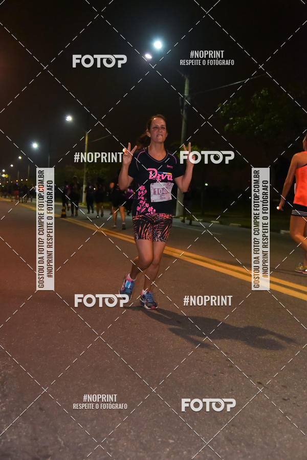 Buy your photos of the event3 CORRIDA DIVAS RUNNERS NIGHT EDITION on Fotop