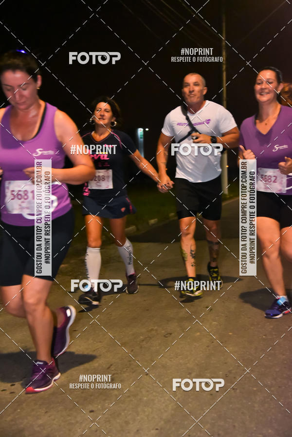 Buy your photos of the event3 CORRIDA DIVAS RUNNERS NIGHT EDITION on Fotop