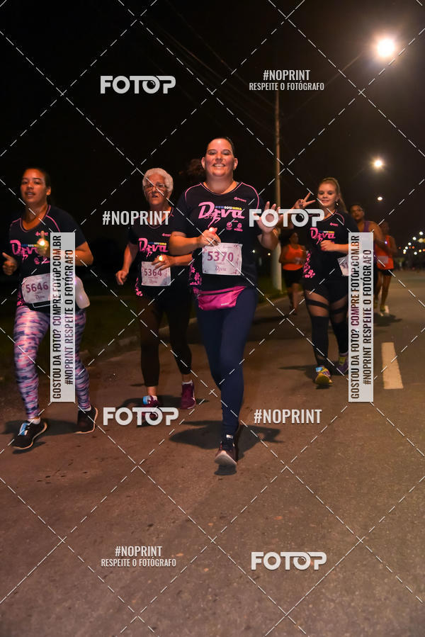 Buy your photos of the event3 CORRIDA DIVAS RUNNERS NIGHT EDITION on Fotop