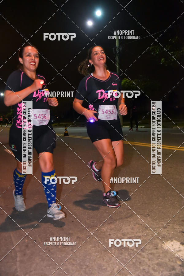 Buy your photos of the event3 CORRIDA DIVAS RUNNERS NIGHT EDITION on Fotop