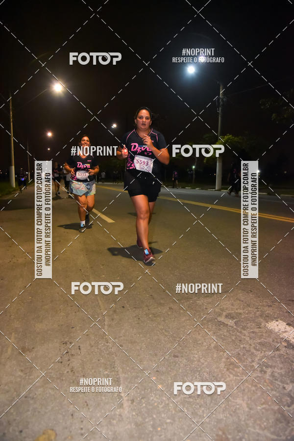 Buy your photos of the event3 CORRIDA DIVAS RUNNERS NIGHT EDITION on Fotop