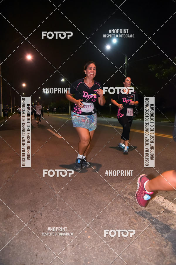 Buy your photos of the event3 CORRIDA DIVAS RUNNERS NIGHT EDITION on Fotop
