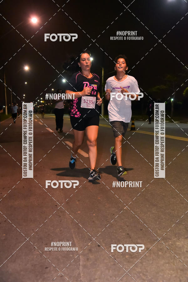 Buy your photos of the event3 CORRIDA DIVAS RUNNERS NIGHT EDITION on Fotop