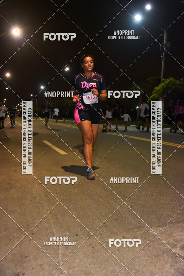 Buy your photos of the event3 CORRIDA DIVAS RUNNERS NIGHT EDITION on Fotop