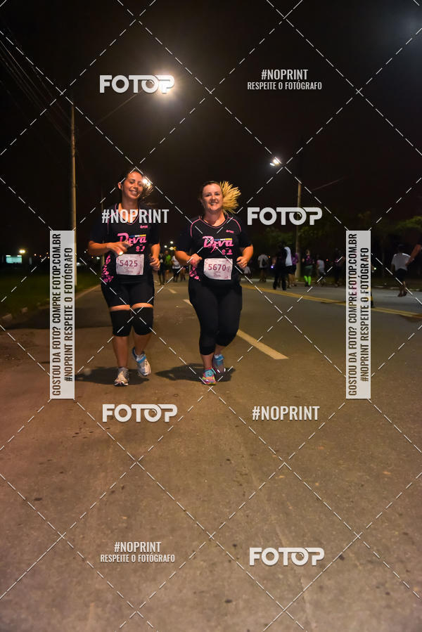 Buy your photos of the event3 CORRIDA DIVAS RUNNERS NIGHT EDITION on Fotop