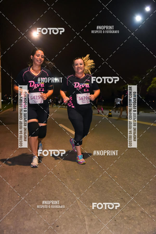 Buy your photos of the event3 CORRIDA DIVAS RUNNERS NIGHT EDITION on Fotop