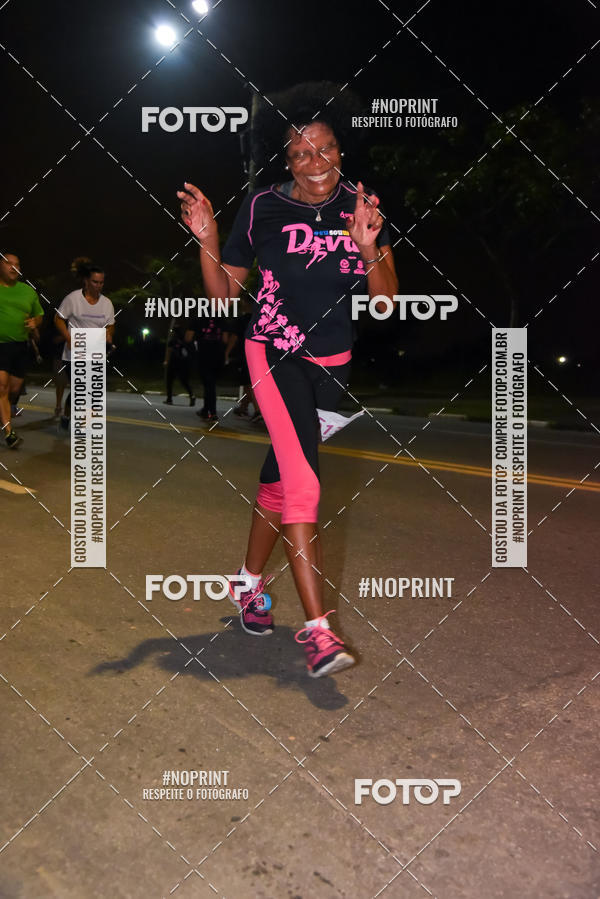 Buy your photos of the event3 CORRIDA DIVAS RUNNERS NIGHT EDITION on Fotop