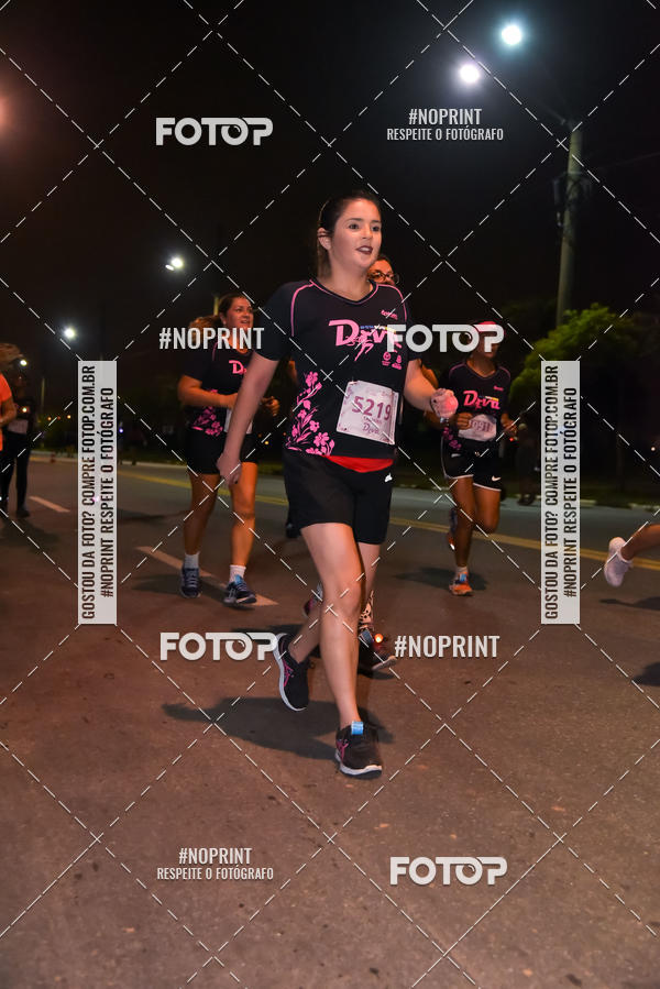 Buy your photos of the event3 CORRIDA DIVAS RUNNERS NIGHT EDITION on Fotop