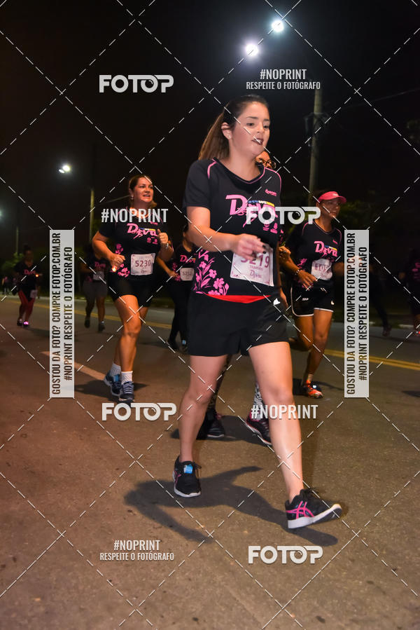 Buy your photos of the event3 CORRIDA DIVAS RUNNERS NIGHT EDITION on Fotop