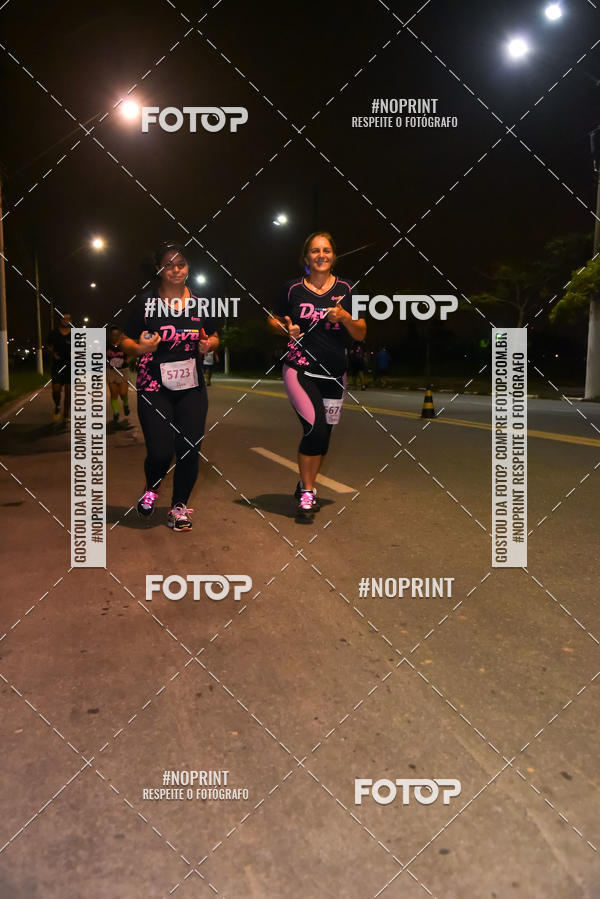 Buy your photos of the event3 CORRIDA DIVAS RUNNERS NIGHT EDITION on Fotop