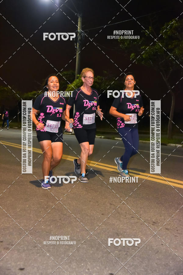 Buy your photos of the event3 CORRIDA DIVAS RUNNERS NIGHT EDITION on Fotop