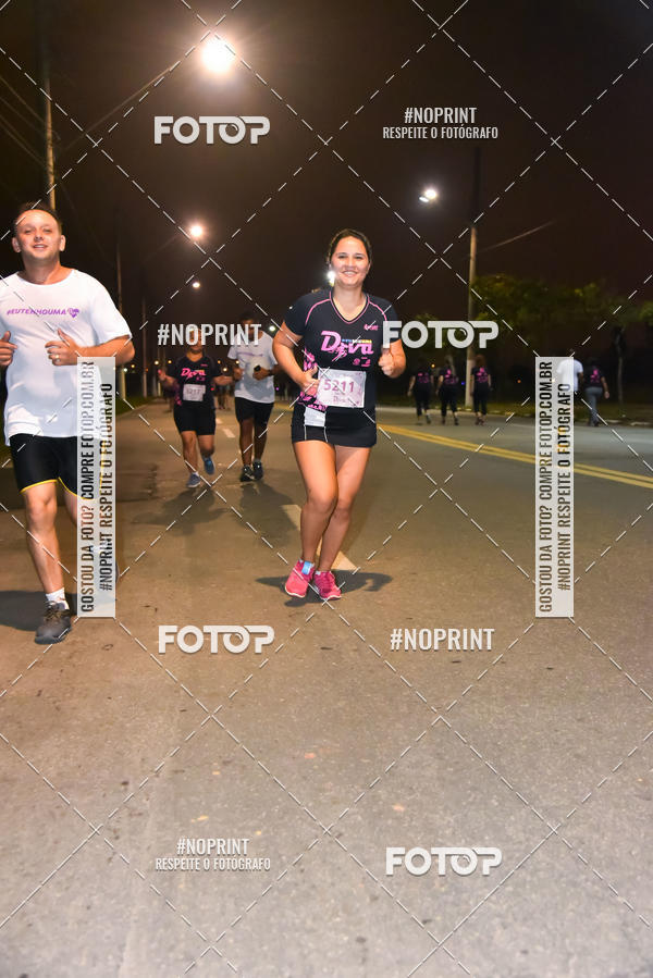 Buy your photos of the event3 CORRIDA DIVAS RUNNERS NIGHT EDITION on Fotop