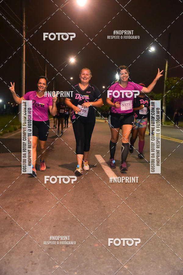 Buy your photos of the event3 CORRIDA DIVAS RUNNERS NIGHT EDITION on Fotop
