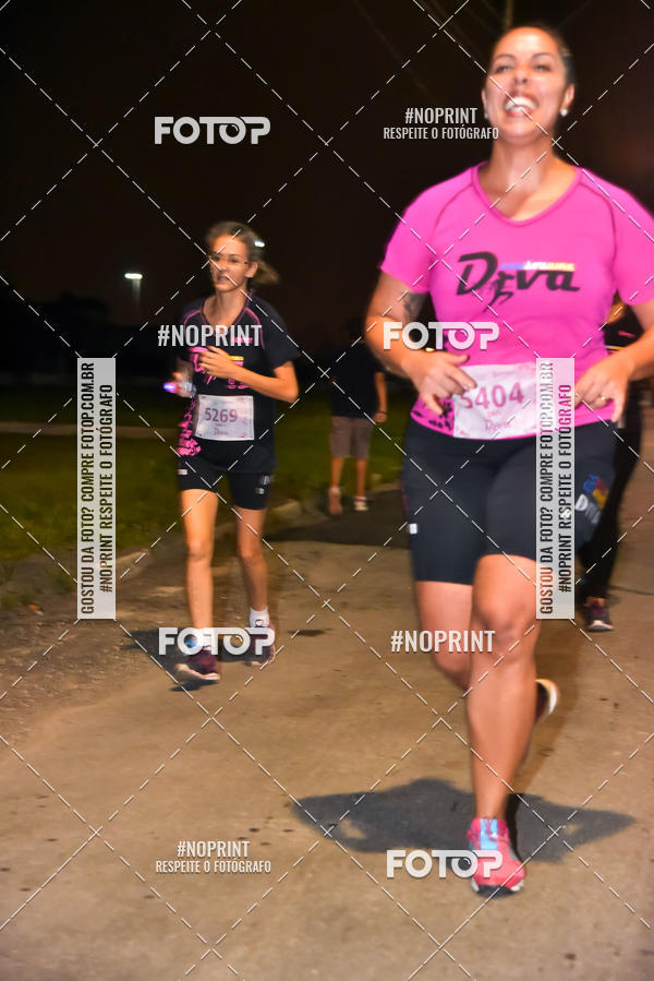 Buy your photos of the event3 CORRIDA DIVAS RUNNERS NIGHT EDITION on Fotop